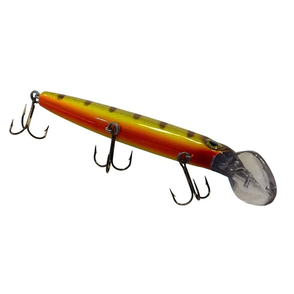 Buchertail Depth Raider 6 Inch Crankbait Lure Yellow Orange Musky Pike Fishing